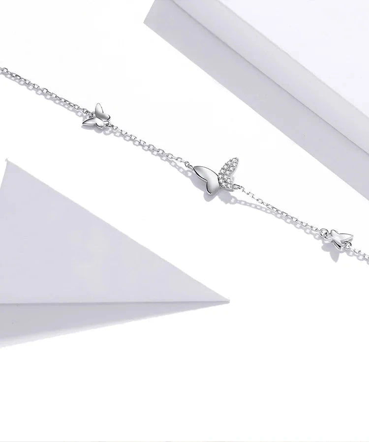 SHE JOY Flying Butterfly Bracelet Lobster