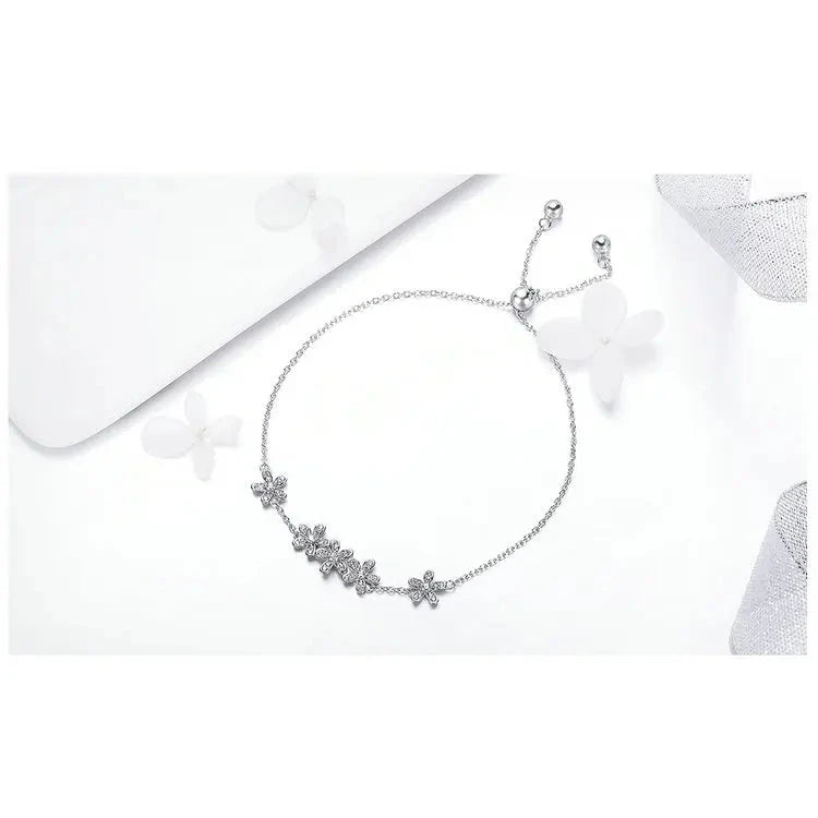 SHE JOY Luminous Daisy Flower Bracelets